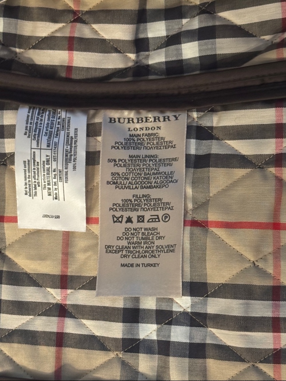 Burberry Women’s Quilted Black Utility Jacket Size Small - Picture 3 of 6